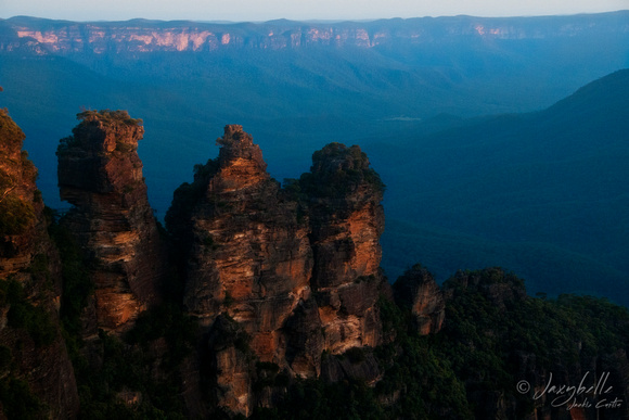101229 Blue Mountains Three Sisters