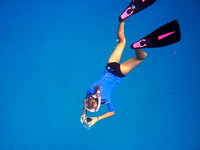 110310  Snorkeling Deep Water 2